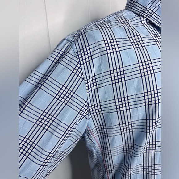 Robert Graham Blue Checkered Plaid Casual Shirt - Picture 9 of 12
